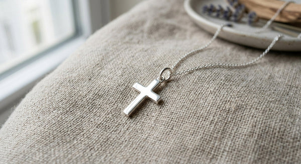 Silver Cross Necklace Meaning and Complete Symbolic Guide