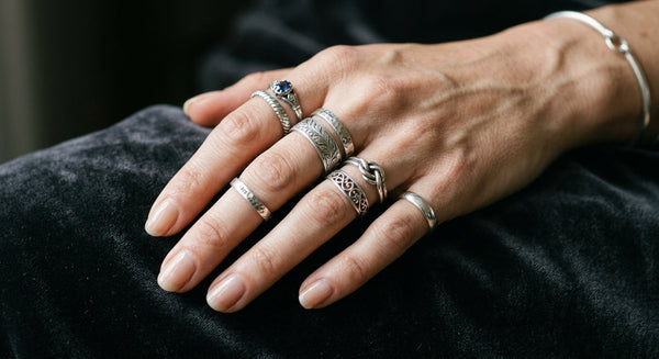 Silver Ring Meaning on Different Fingers: A Complete Guide