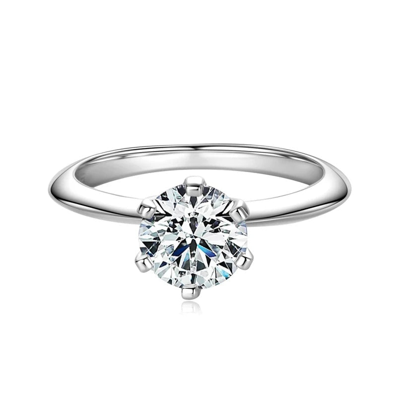 Women's polished silver 925 ring with a brilliant round cut solitaire diamond