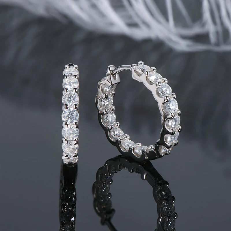 White Gold with White Moissanite