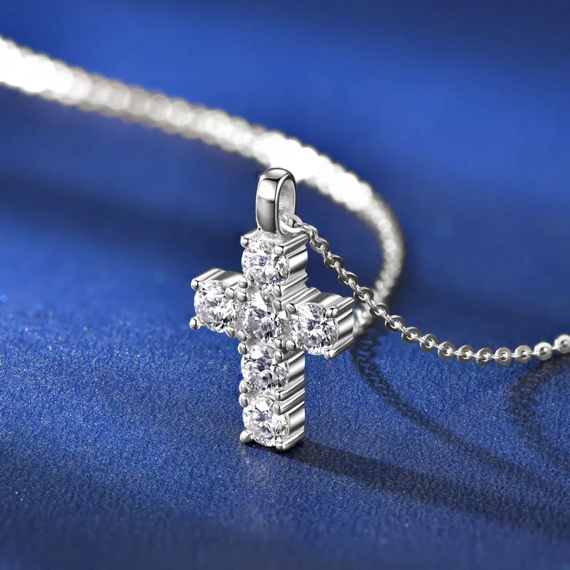 Moissanite Cross Pendant Necklace (1.20 CTTW)