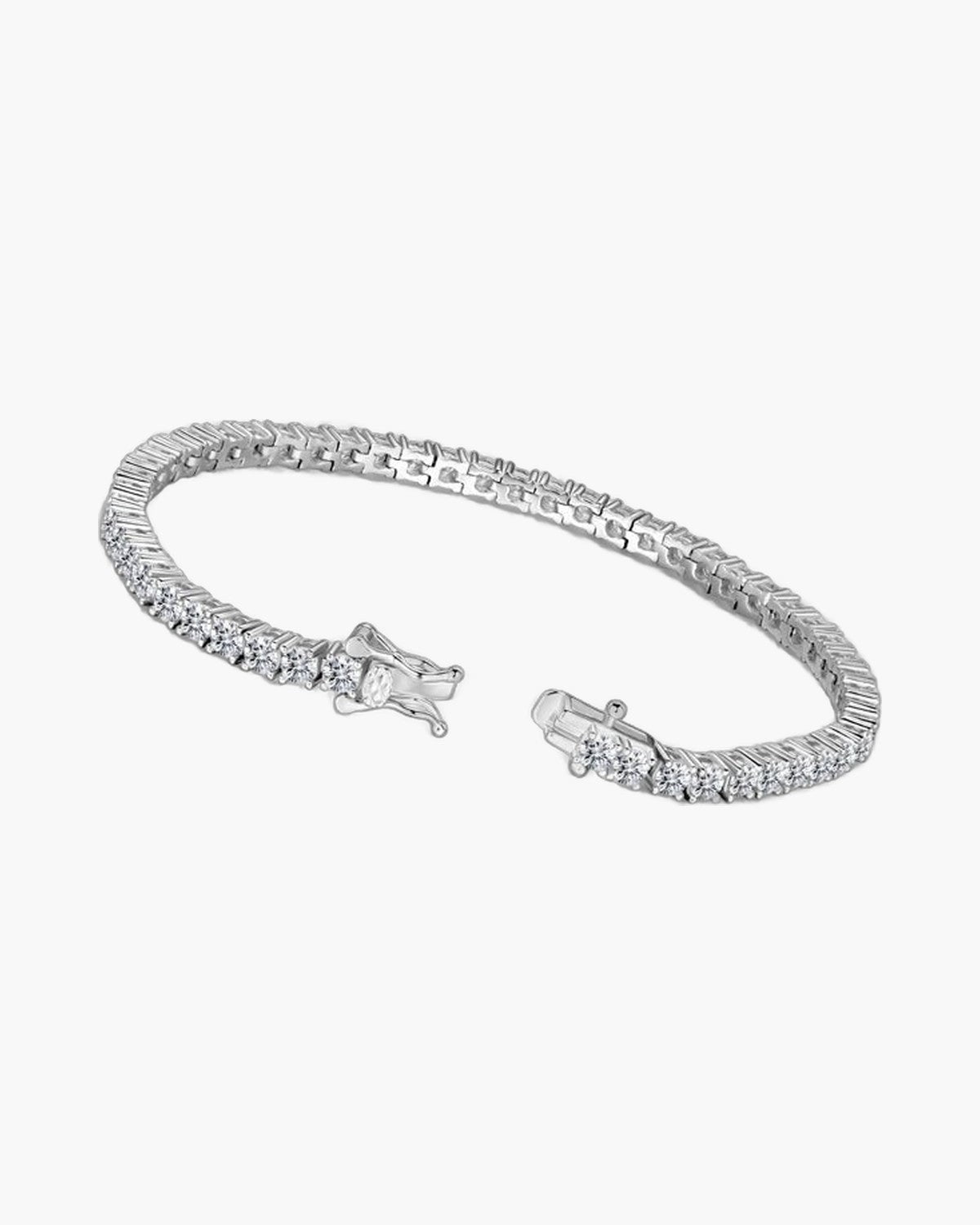 Women's silver 925 tennis bracelet with cubic zirconia stones and secure box clasp