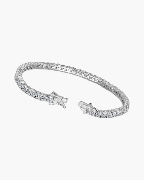 Women's silver 925 tennis bracelet with cubic zirconia stones and secure box clasp