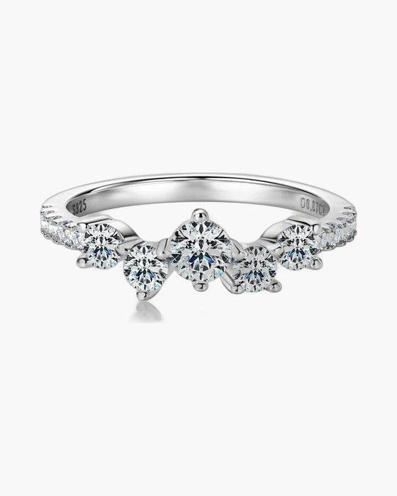 Women's elegant silver 925 ring with sparkling round cut cubic zirconia stones