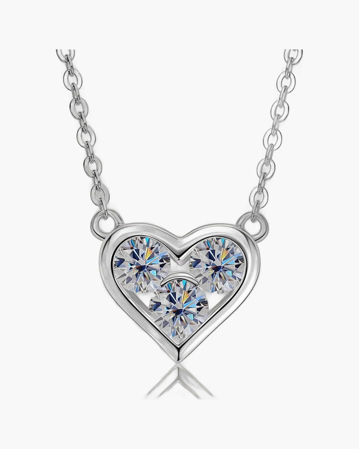 Shimmering women's silver 925 heart pendant necklace with three brilliant round cut stones