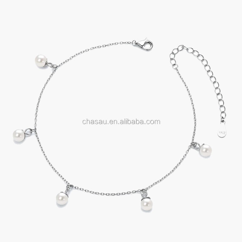 Delicate women's silver 925 chain bracelet with five dangling white pearl charms