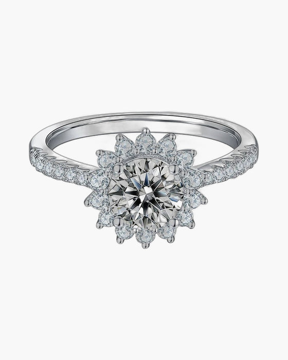 Sparkling women's silver 925 ring with a large central diamond and halo setting